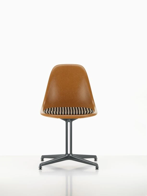 Eames Fiberglass Side Chair La Fonda (limited Edition 2024) Preview (3)