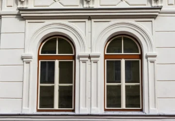 Špaletová okna umí zachovat tradici domu i ušetřit na energiích
