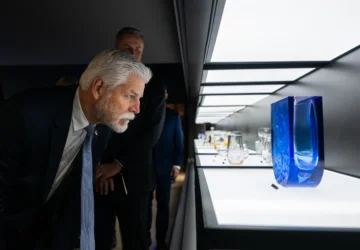 Pocta pro české sklářství: Moser hostil prezidentský pár