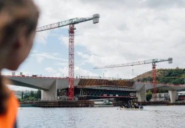 Praha uvolní více než 32 milionů korun na umělecká díla u Dvoreckého mostu