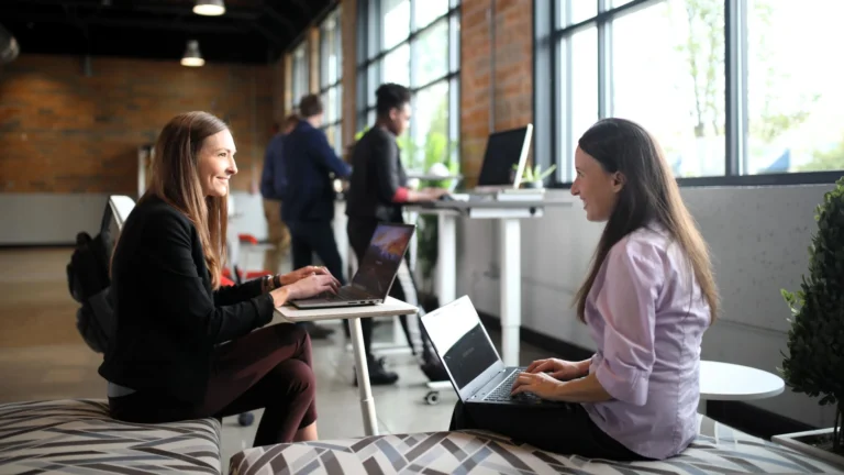 Flexibilni kancelare ilustracni 69d4a4892be3d